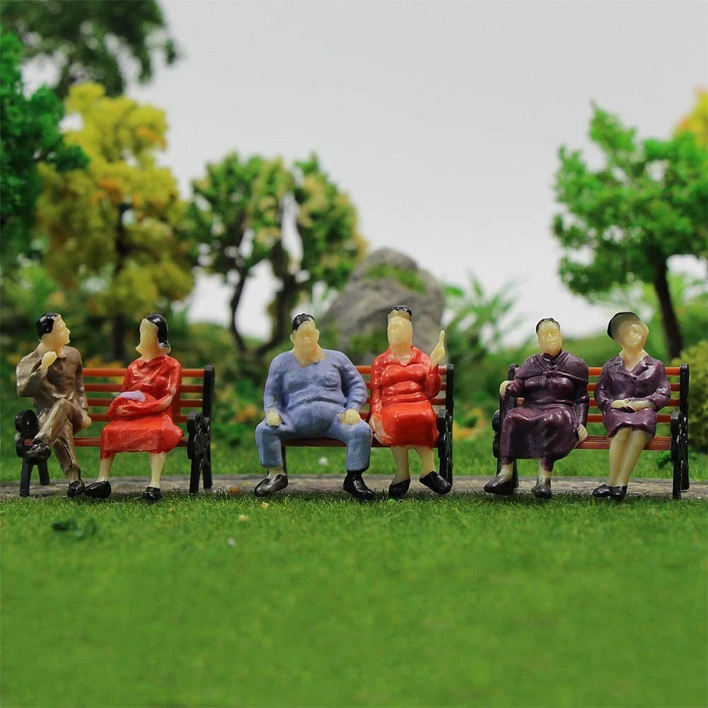 100pcs O Gauge Sitting Figures 30mm (1.18 Inches) Height