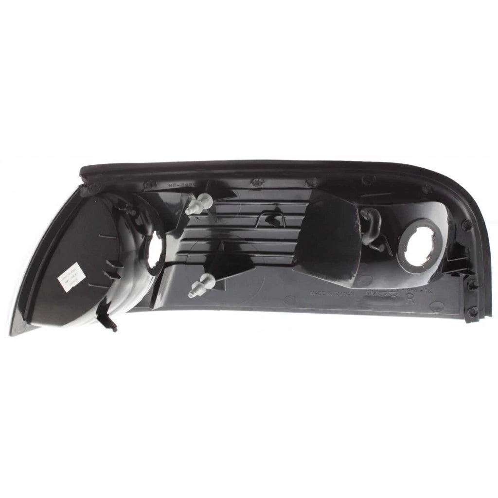 Parking/Signal Light for Mercury Marauder (2003–2004) CLX-M0-FR369-U100R-CL360A1, FO2521172