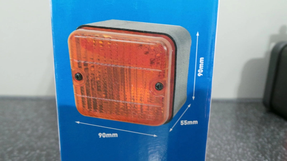 Square Rear Red Fog Light for Car/Van/Trailer (RL014)