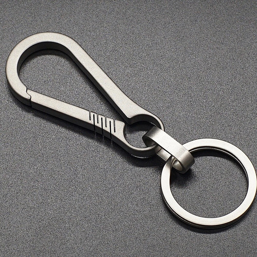 Titanium Alloy Car Keychain for Universal Use (Portable Carabiner)