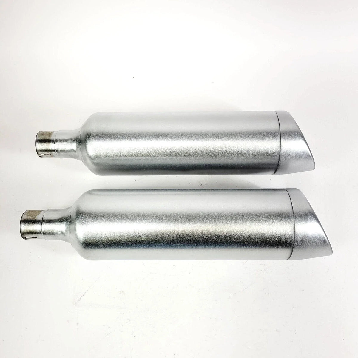 Slip-On Mufflers for Harley-Davidson M8 Softail Fat Bob (2018–2023) 64900720A