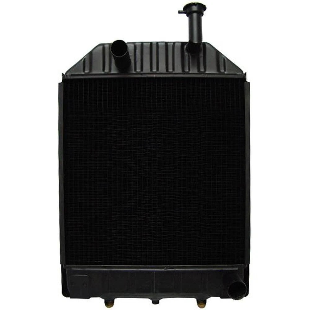 R7647 Radiator for Ford