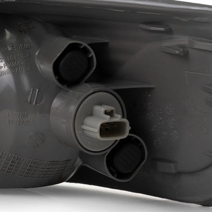 Passenger Side Turn Signal Light for Toyota Camry (2000–2001) MLX-SHE8152-121-2, TO2531136