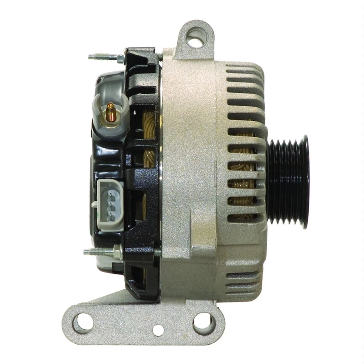 Alternator 335-1146 for Ford Focus (2005–2007) Automatic Transaxle