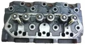 Complete Cylinder Head with Valves for Yanmar Excavator YB10-2 (3TNA72)