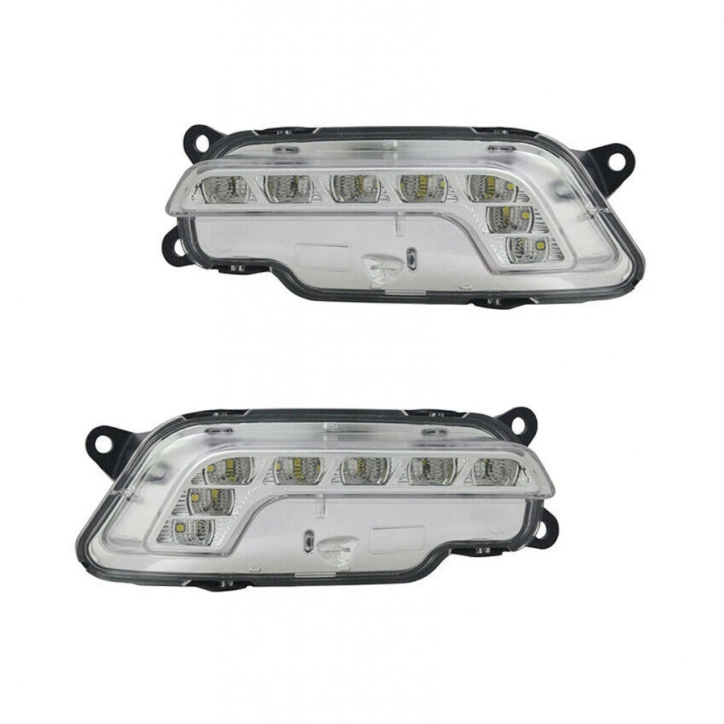 Front Signal/Corner Light for Mercedes-Benz E550 (2010–2014) PLX-M1-439-1611L-AQ-CL360A7, MB2562100, MB2563100