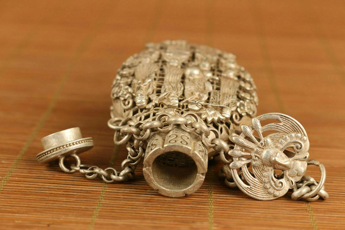 Hollow Carved 8 Immortals Snuff Bottle for Chinese Old Tibet Silver