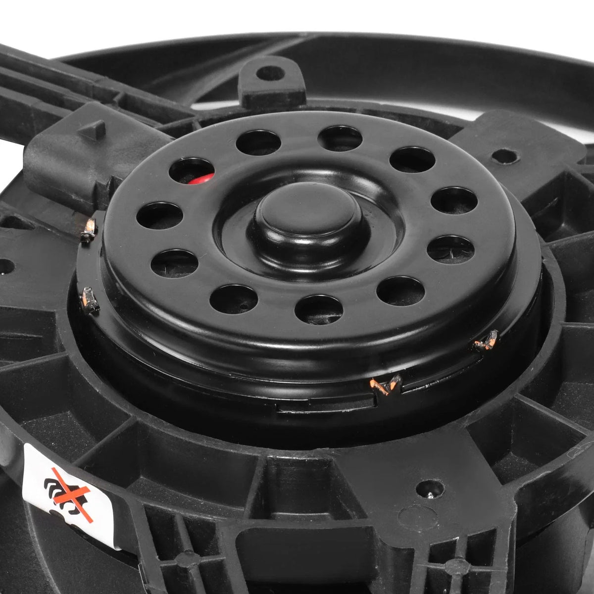 Radiator Cooling Fan Assembly for Chevy Lumina/Monte Carlo (1995–1998)