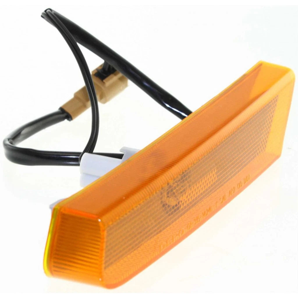 Driver Side Turn Signal/Side Marker Light for Nissan Xterra (2002–2004) CLX-M0-18-5840-00-1, NI2550140
