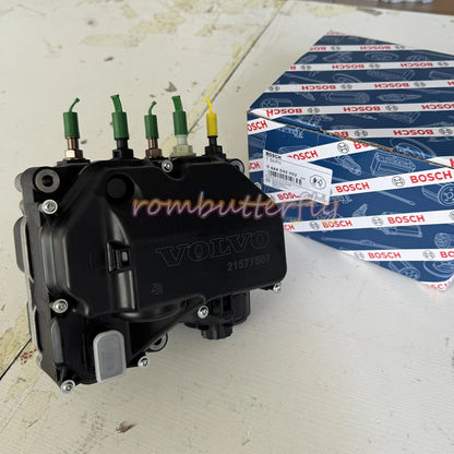 Urea Def Pump for Volvo Mack (12V D13) (21577507, 21577511, 21332701, 85003864)