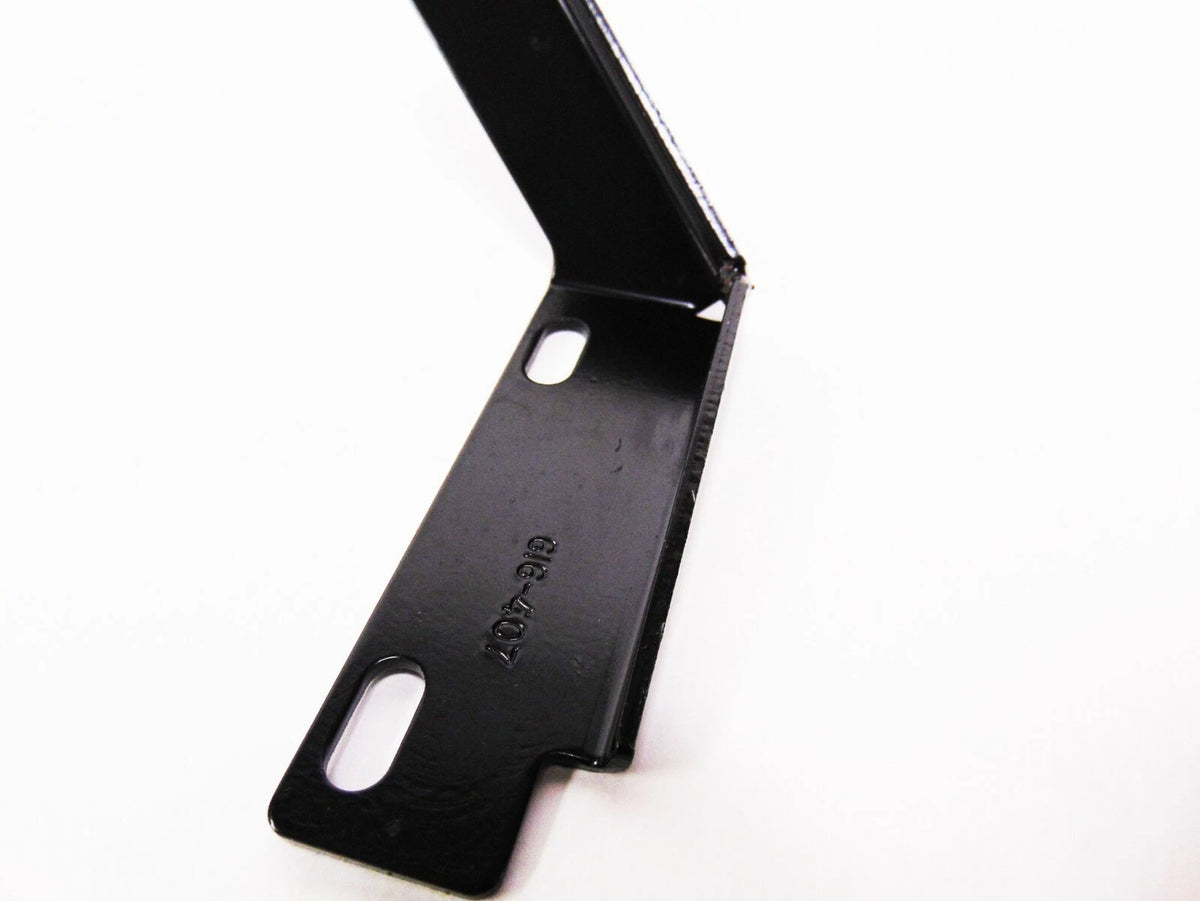 Left-Hand Welded Hinge Bracket for Arctic Cat Snowmobile (0716-225)