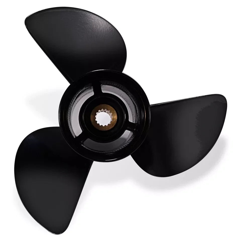 15 x 17 Outboard Propeller for Yamaha 150-300HP (15 Spline, RH)
