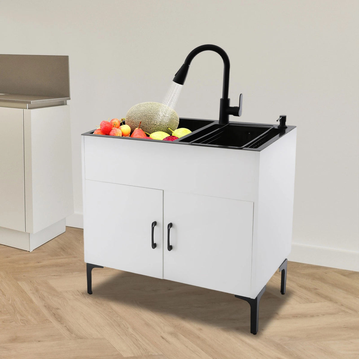 Stainless Steel Sink with Pull-Out Faucet for Kitchen (Freestanding)