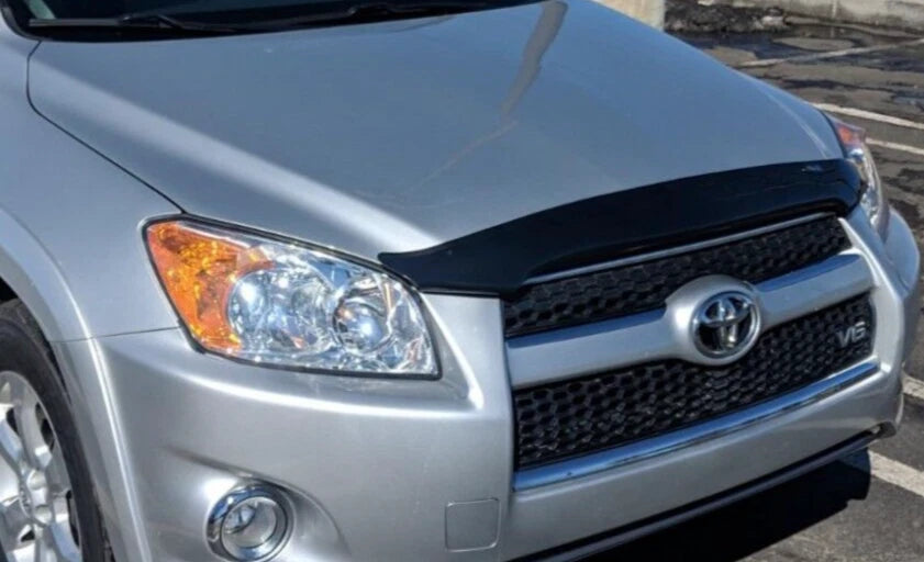 Husky Bugflector II Hood Protector for Toyota RAV4 (2006–2012) 2814139
