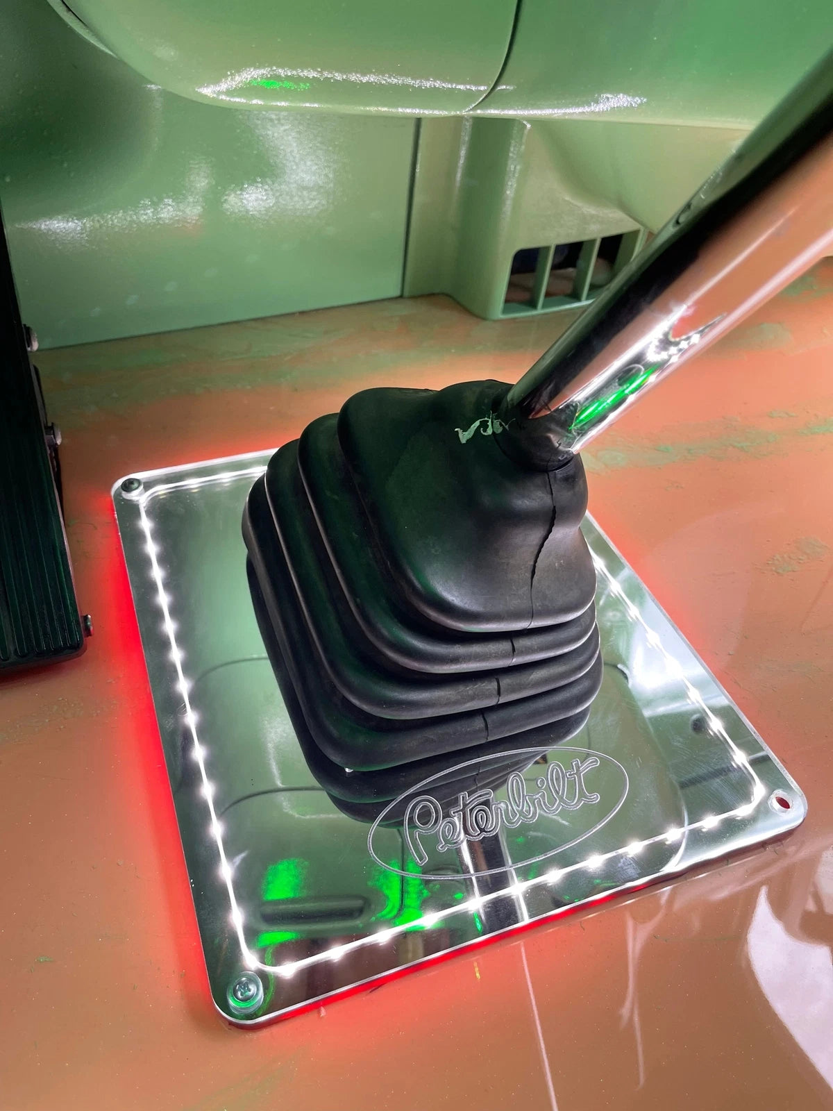Shift Boot for Peterbilt 386 388 389 379 (49999031100582) - Blue LED Red Bottom