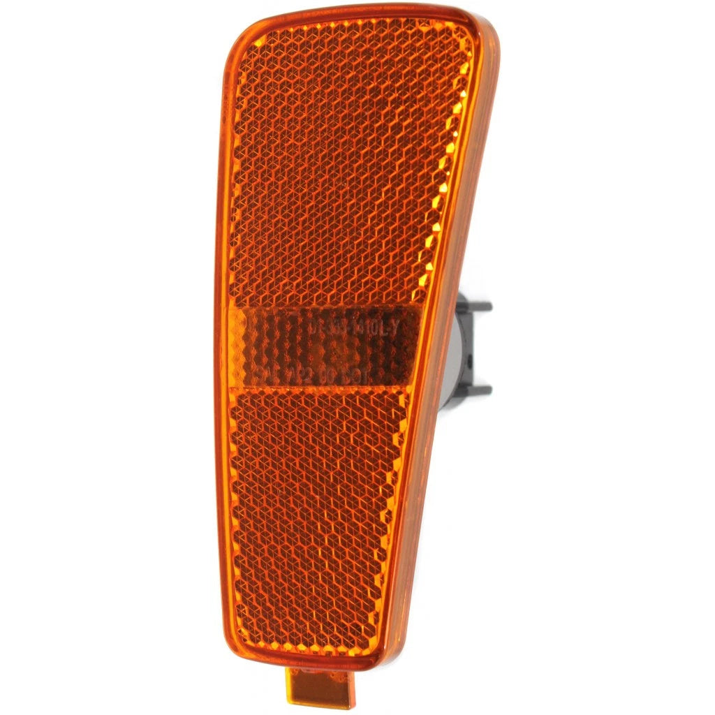 Driver Side Front Side Marker Light for Chevy HHR (2006–2011) GM2550193, CLX-M1-334-1410L-AF