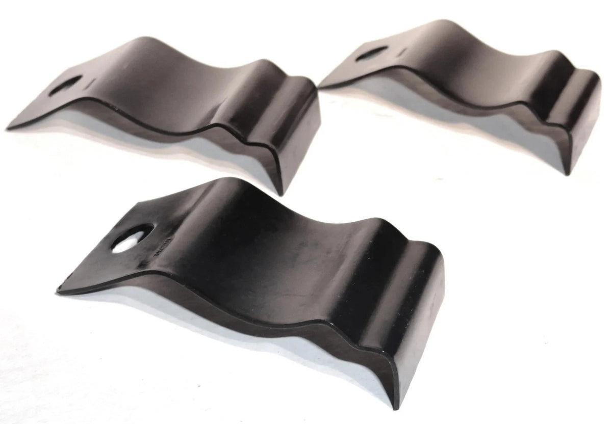 Set of 3 Hub Cap Mounting Clips for Semi Trailer (UP#10209)