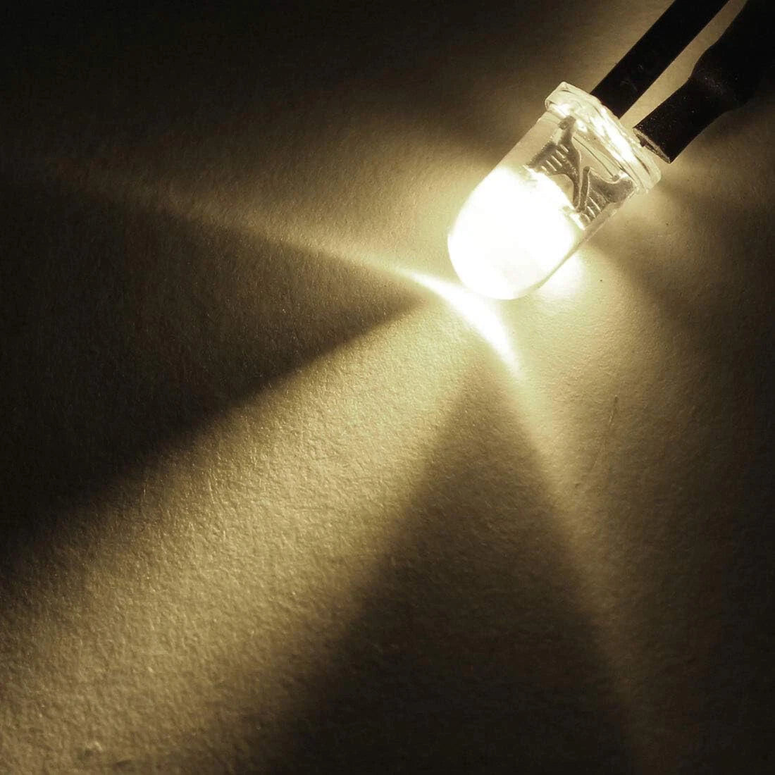 100X 3mm Pre Wired Micro LED Lights DC5V-12V Mini Bulbs