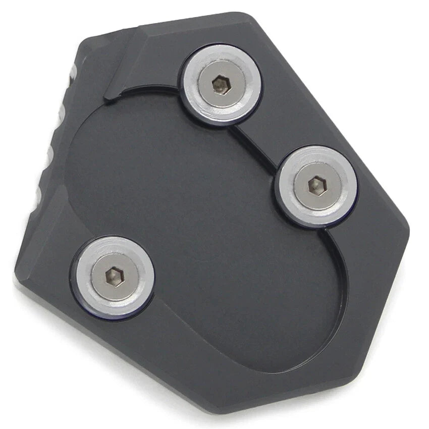Side Stand Enlarge Plate for Yamaha FZ09 MT09 MTM850 XSR900 (2014–2023)
