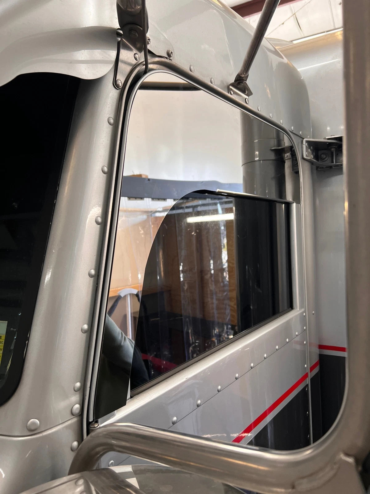 Set of 2 Extended Window Chops for Peterbilt 379 (1999–2005) 70058774100505