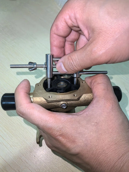 Flexible Impeller Pull Tool for Volvo Penta 3.0 4.3 5.0 5.7 5.8 7.4