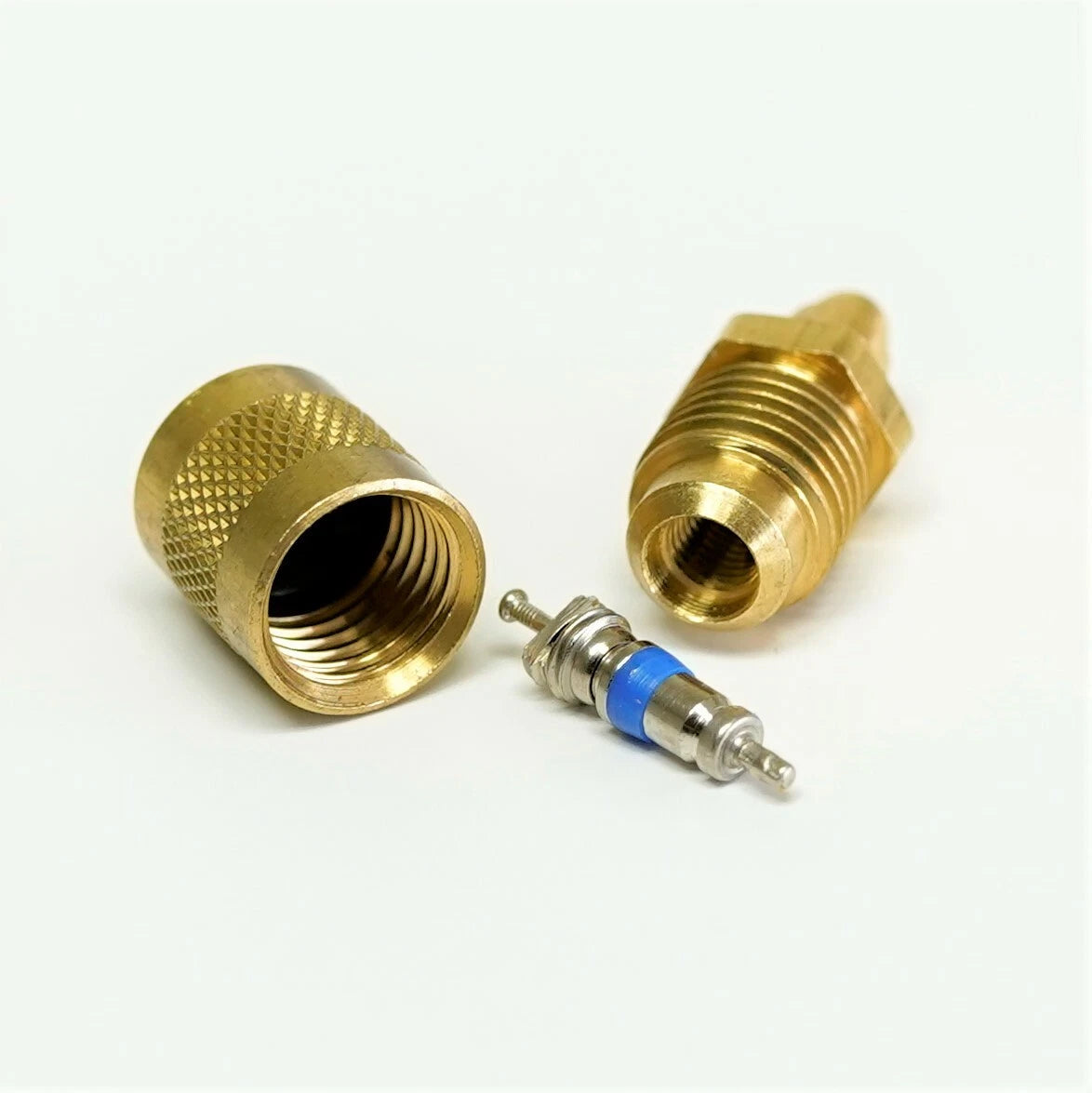 C&D 1/4 Flare Access Valve Solder for Automotive (No Year Range)