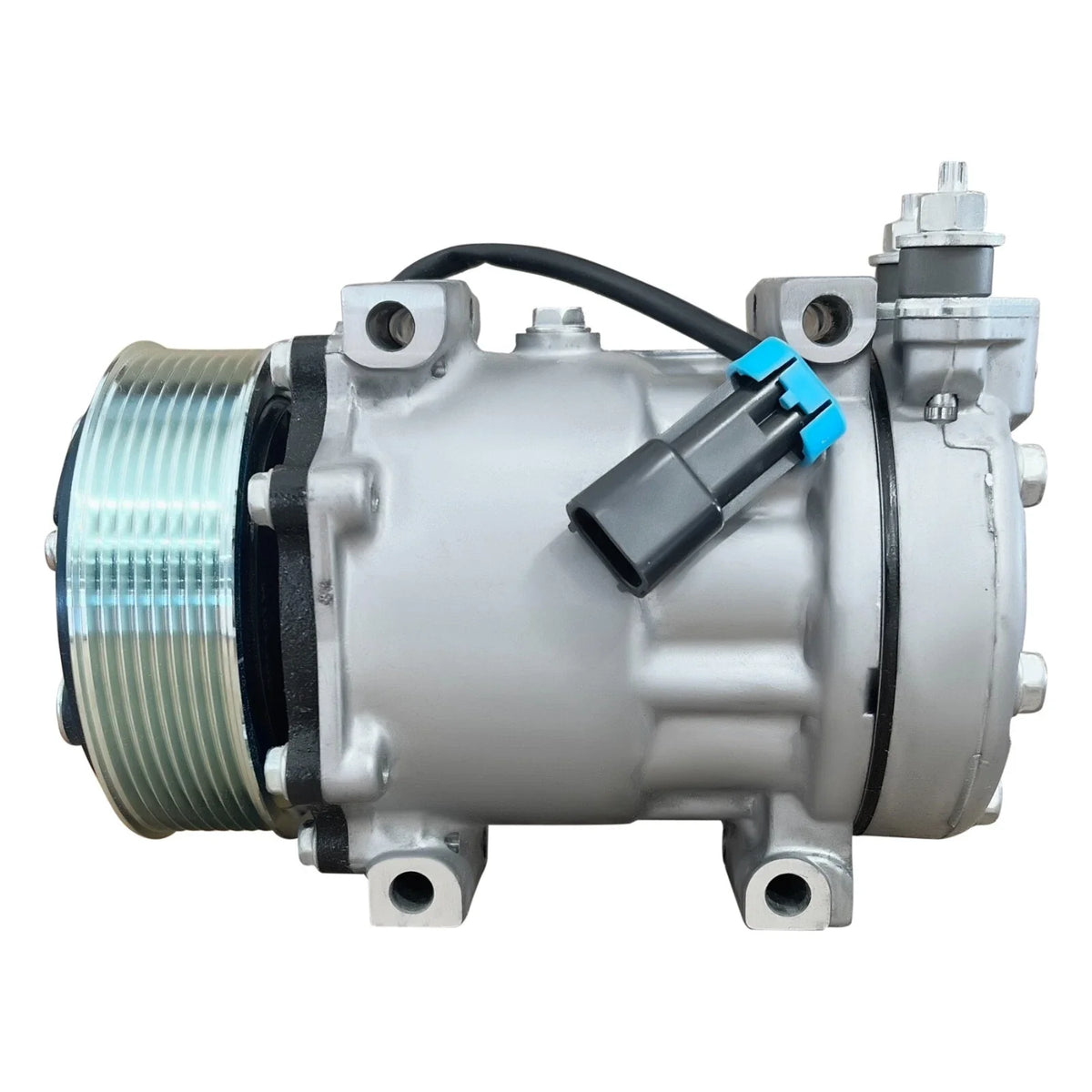 A/C Compressor Replacement for International Navistar 8600 9000 (2002–2007)