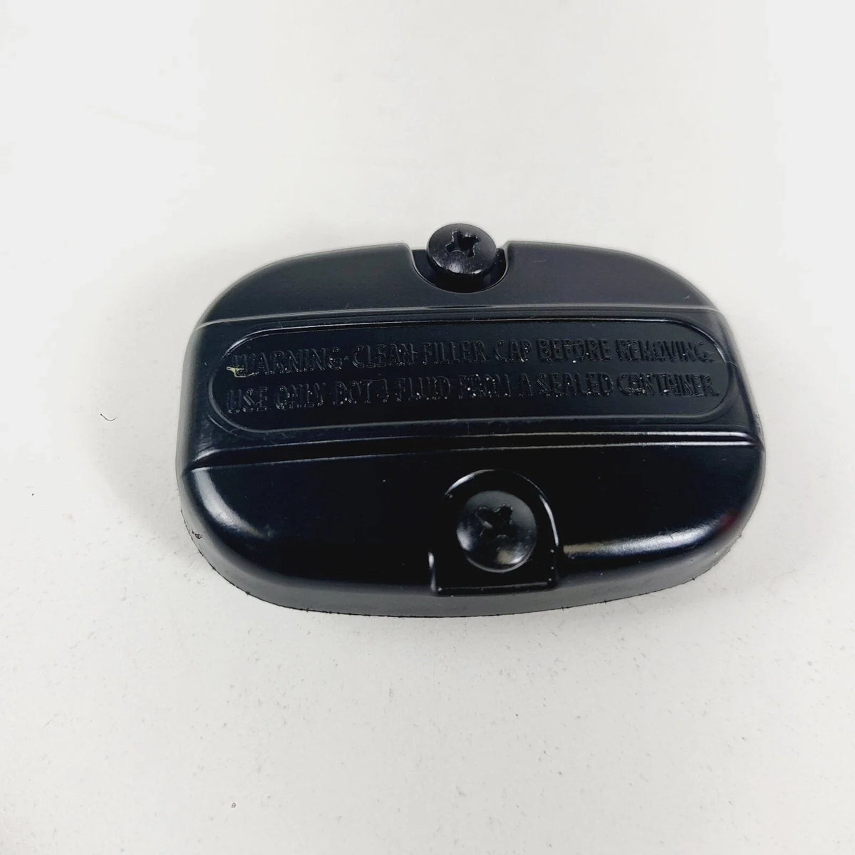 Rear Brake Master Cylinder Cover Lid for Harley-Davidson (2008) 42937-08C