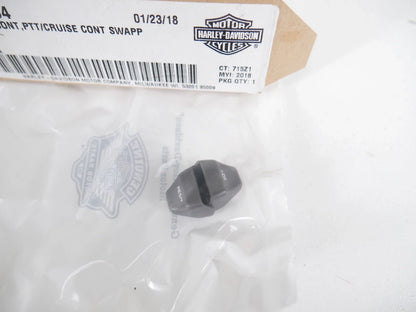 Genuine PTT & Cruise Switch Cover Button for Harley Davidson CVO (2018–2023) 71500494