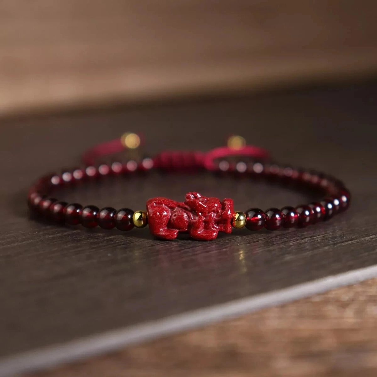 Natural Garnet Pixiu Crystal Gemstone Bead Bracelet for Protection Success Wealth