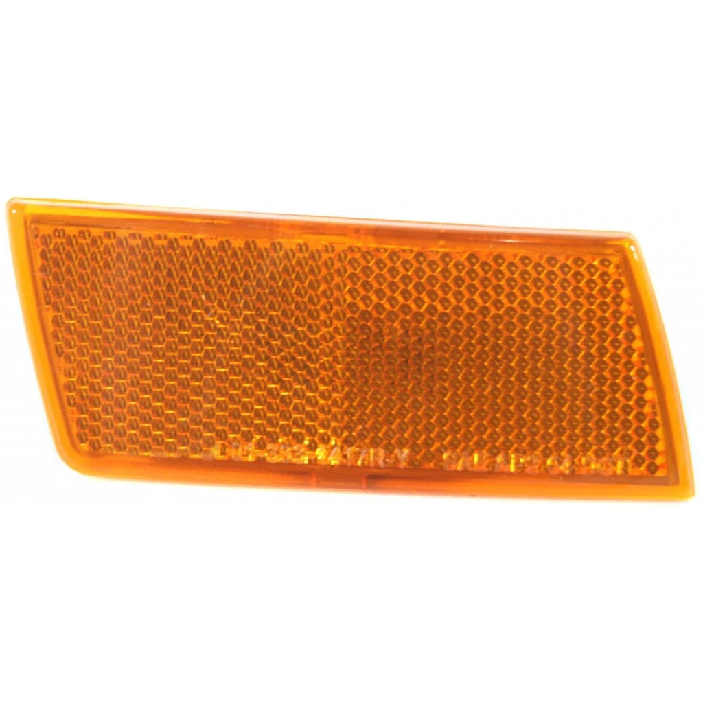 Side Marker Light for Chrysler 300 (2005–2010) CLX-M0-18-6015-00-1-CL360A1, CH2551125