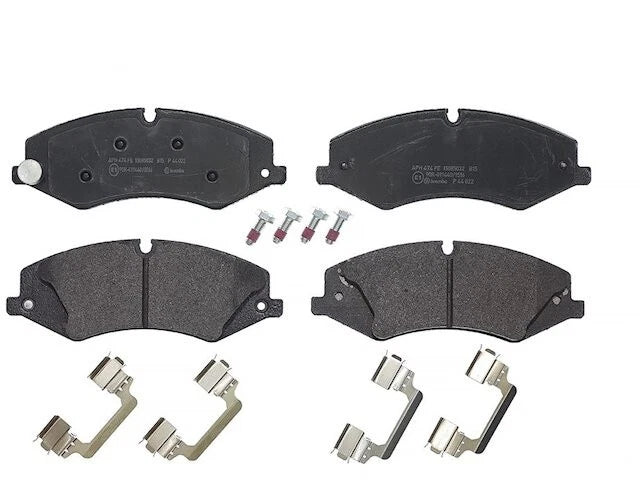 Set of 4 Brake Pads for Land Rover Range Rover Sport (2010–2017) 34264DTXS