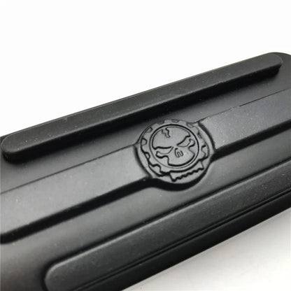 Black Gear Skull Footpegs for Harley Wide Glide Fat Boy Dyna (1984–2017)