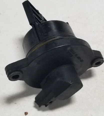 Intake Manifold Air Valve for Jaguar X-Type (2002–2005) XW4E9L490AD