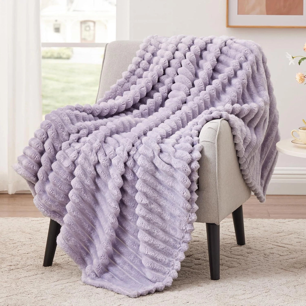3D Stripe Jacquard Throw Blanket for Couch or Bed