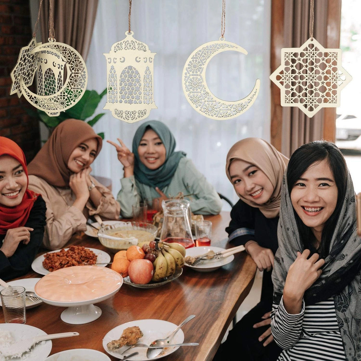 Set of 6 Wooden Ornaments for Ramadan Decoration - Moon Lantern Star
