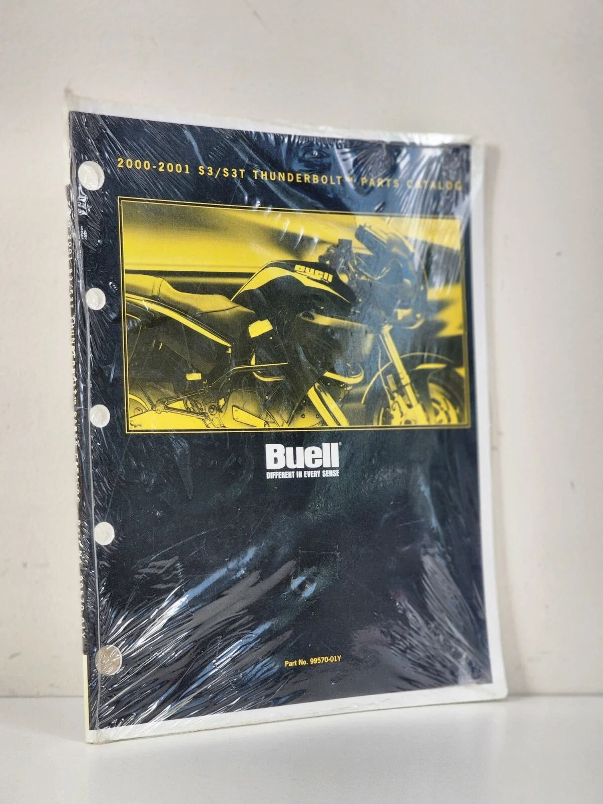 Parts Catalog Manual for Buell S3 / S3T ThunderBolt (2000–2001) 99570-01Y