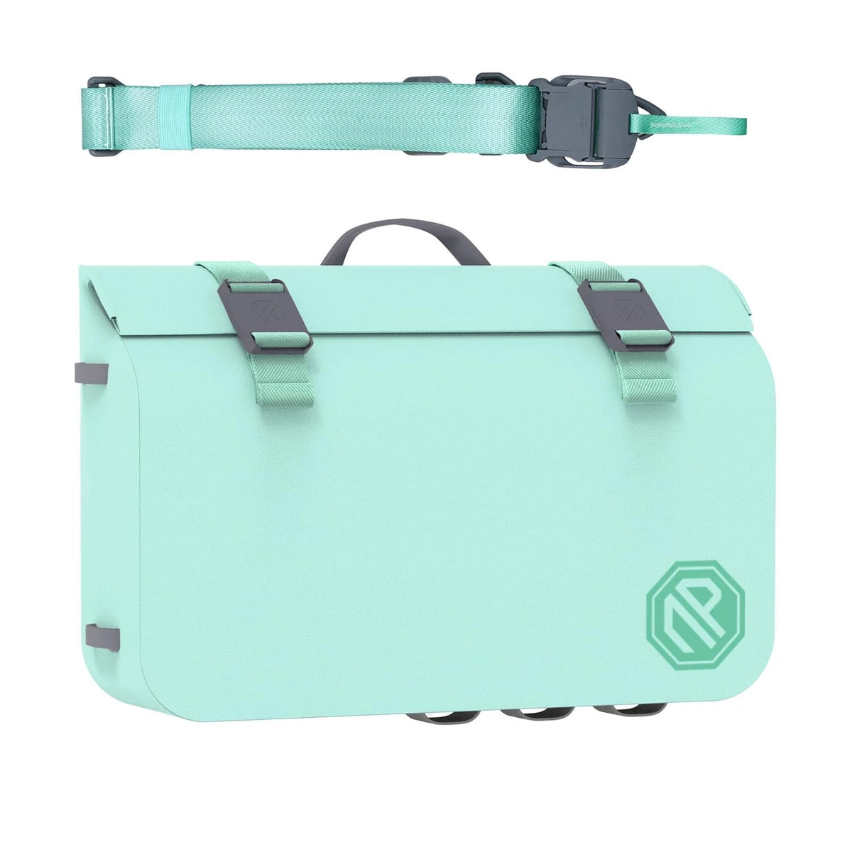 7.5L Waterproof Dry Bag for Crossbody Use - Magnetic Closure