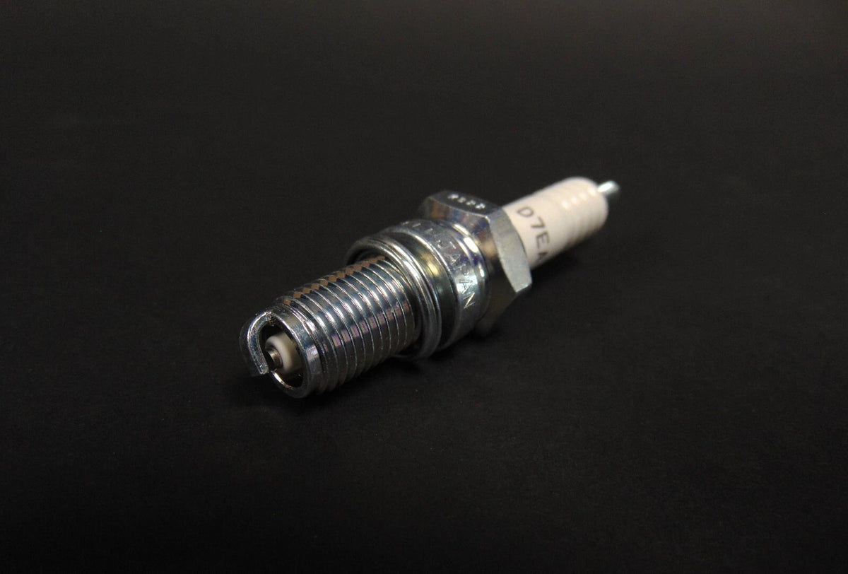 NGK Spark Plug D7EA for Snowmobile (Read Listing)