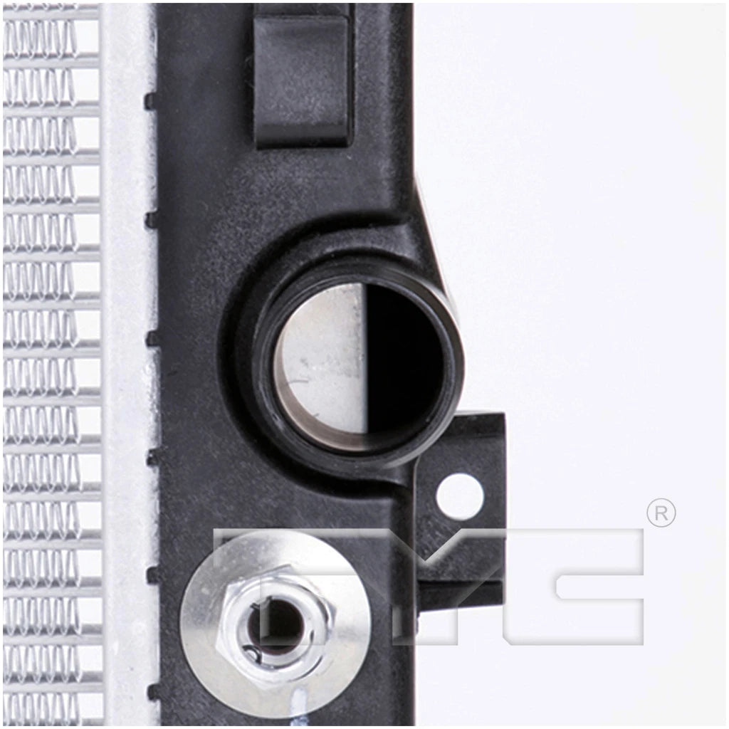 Radiator for Pontiac Montana (2005–2006) | CLX-M0-2728-CL360A8, GM3010214