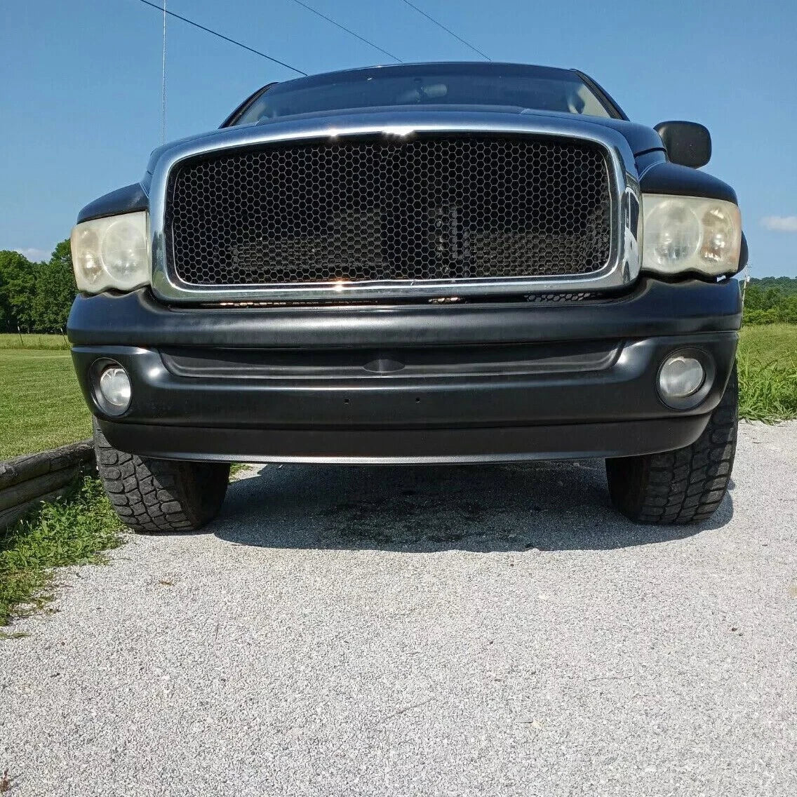 1-Piece Bumper Cover for Dodge Ram 1500 2500 3500 (2002–2005) - CON-A000000641, 5073002AC, 5073002AB, CH1000338