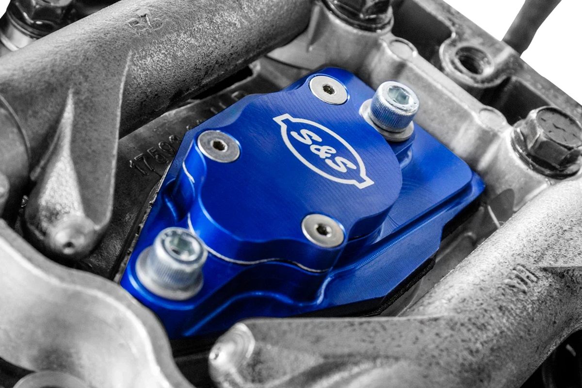 S&S Cycle Billet Head Breather Kit for Twin Cam (1999–2017) 900-1299