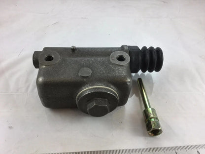 Master Cylinder with Push Rod for Yale GLC050BC (Fits Forklift)