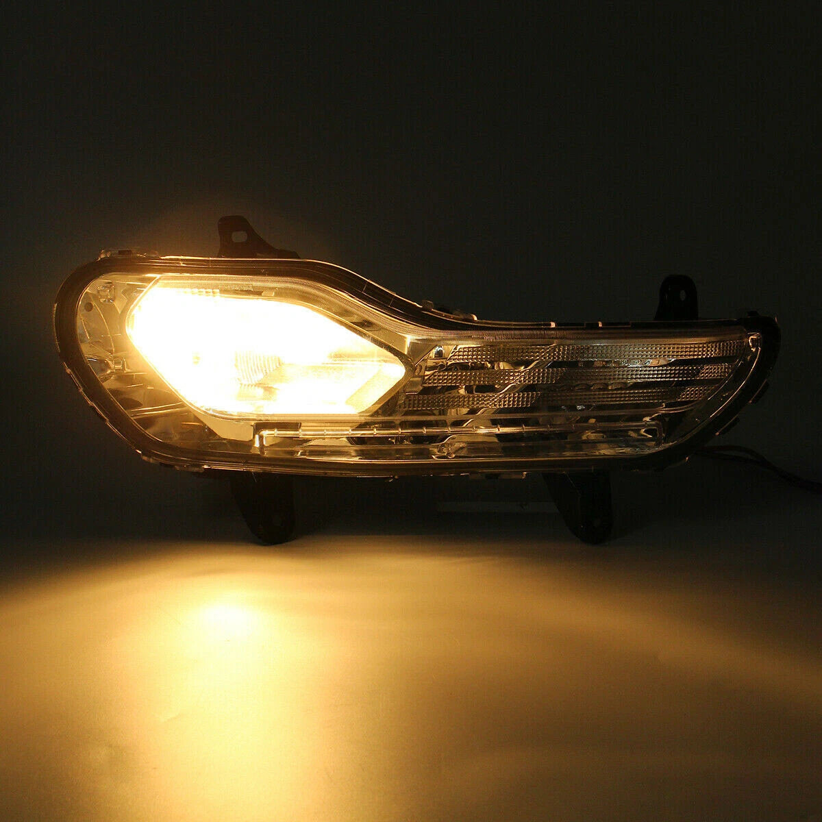 Right Passenger Side Bumper Fog Light for Ford Escape (2013–2016) CJ5Z-13201-CCP, FO2520189
