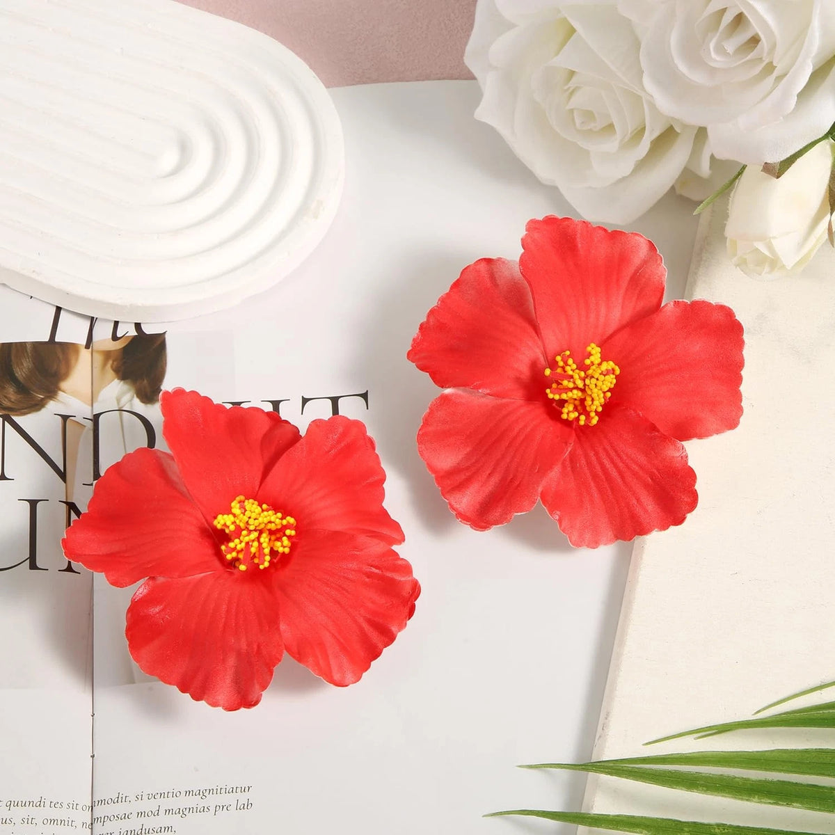 2X Red Flower Hair Clips for Beach Party