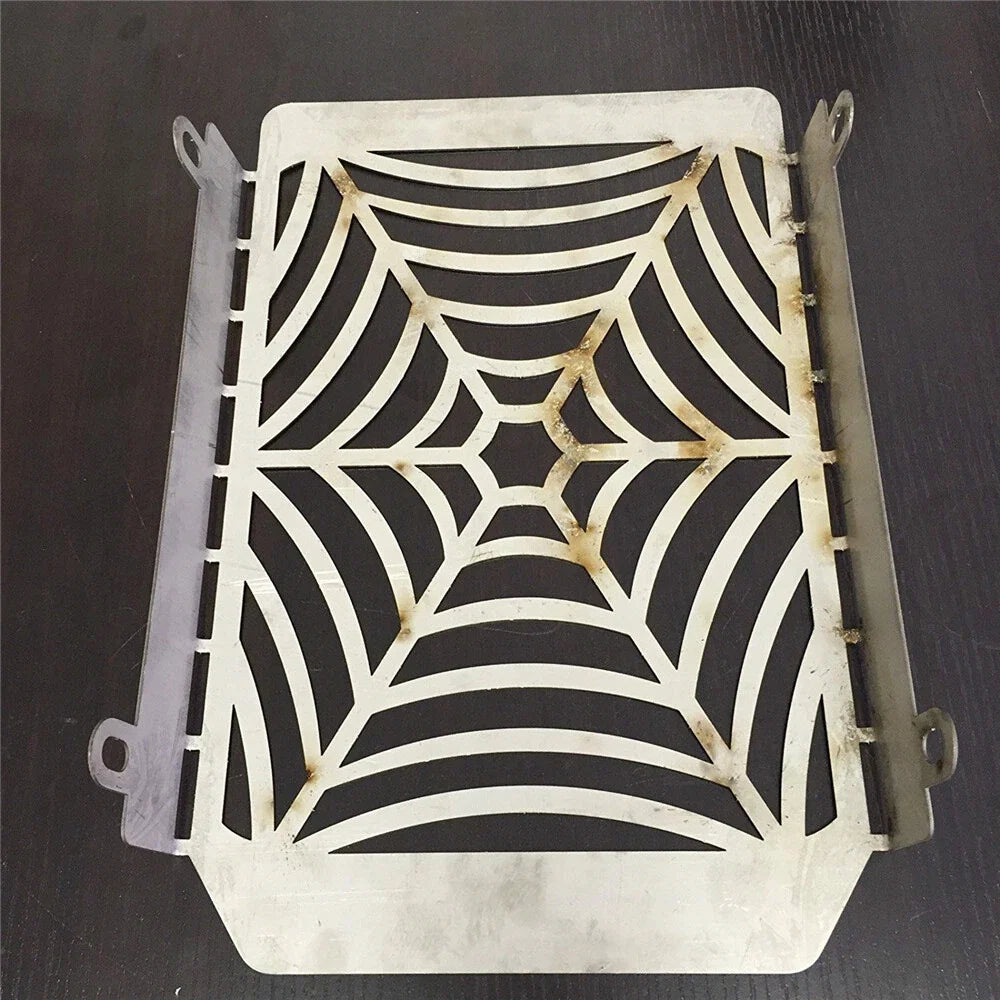 Radiator Grille Cover Guard for Kawasaki Vulcan VN 1500 (1996–2008)