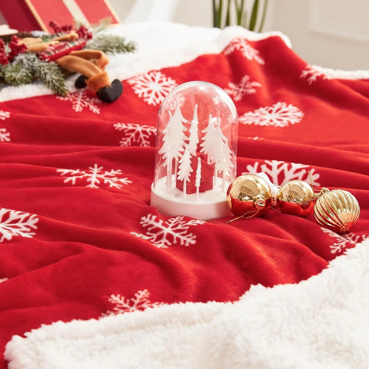 Red Sherpa Throw Blanket for Cozy Winter Comfort