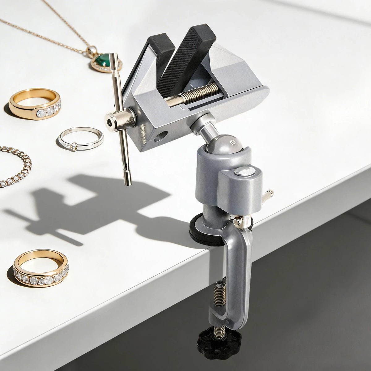 Aluminum Alloy Tabletop Clamp Vice for Universal Use (Rotate 360°, Tilt 45°)