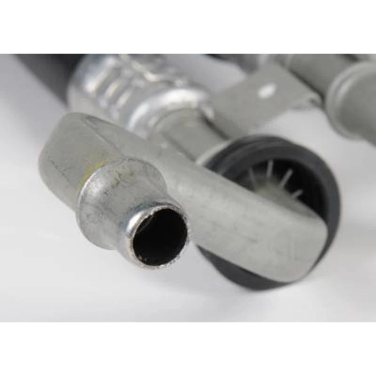 Transmission Oil Line for Chevy HHR Cobalt G5 (2005–2011) 15817233