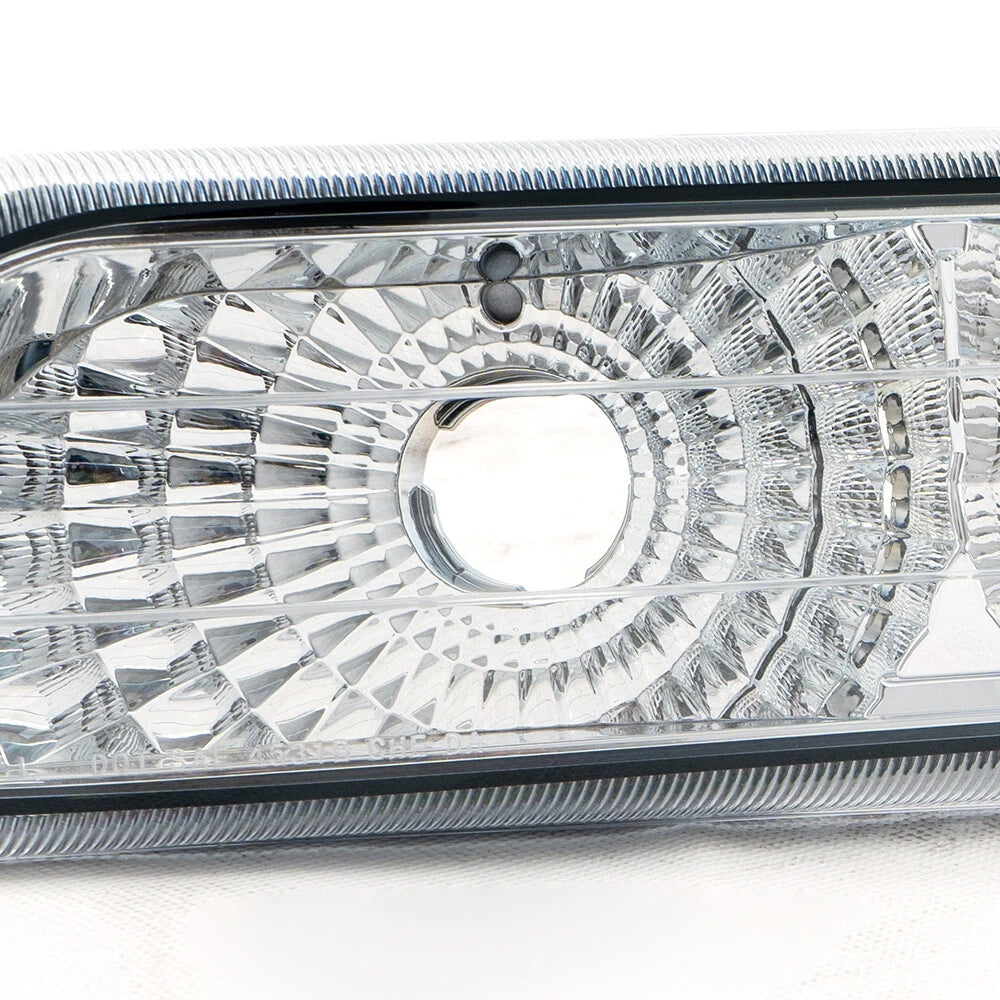 Chrome Housing Amber Corner Headlight Bumper for Chevy Silverado (1999–2002)